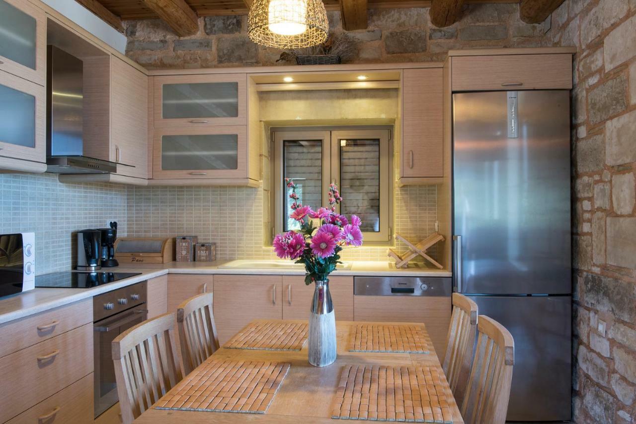 Pantanassa Villas Agia Marina المظهر الخارجي الصورة